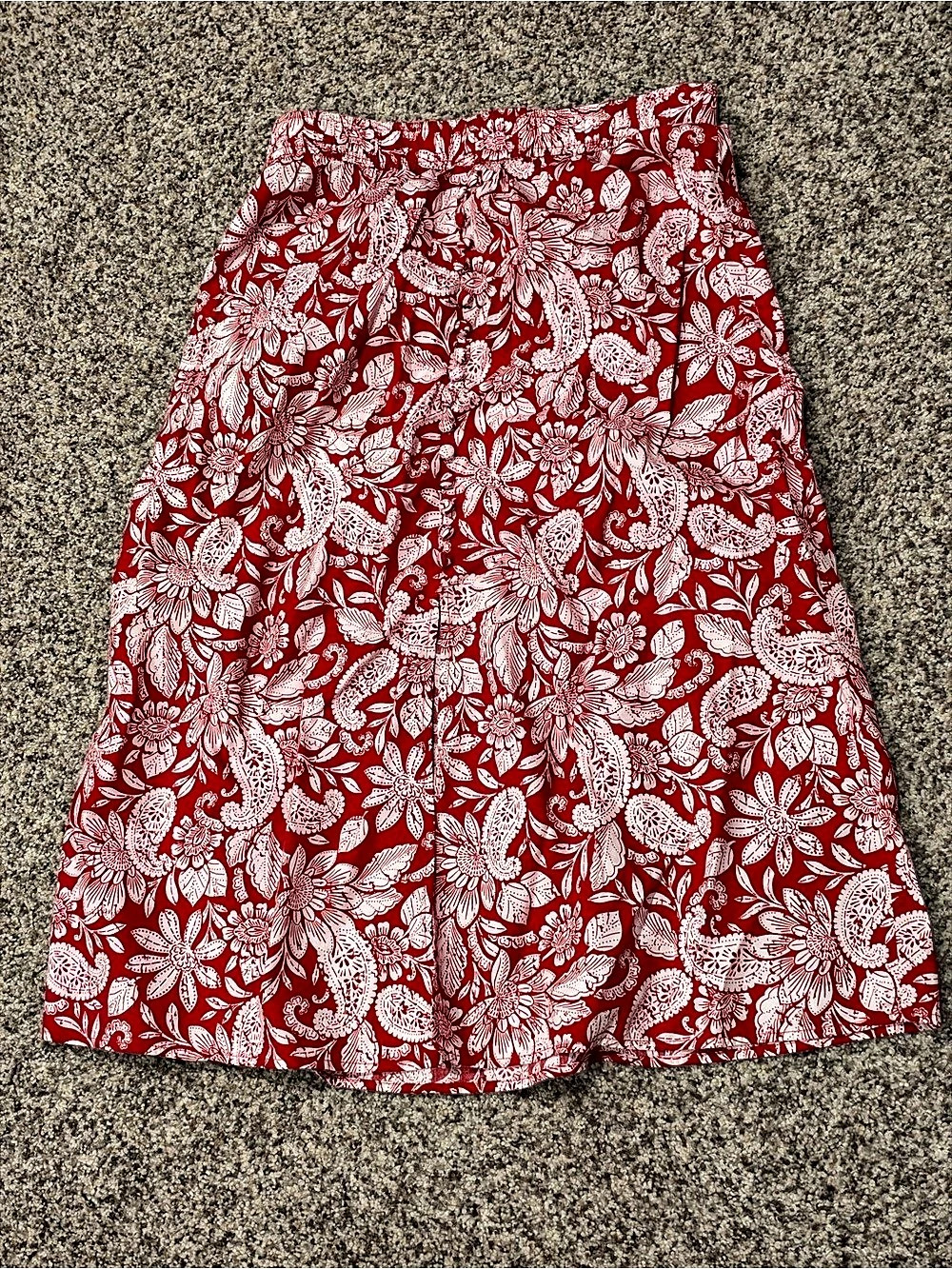 LOFT Floral A-Line Skirt in Red & White Size Small